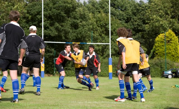 How touch rugby can teach better defence