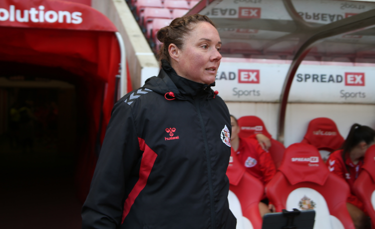 Melanie Reay: Achieving the UEFA Pro Licence