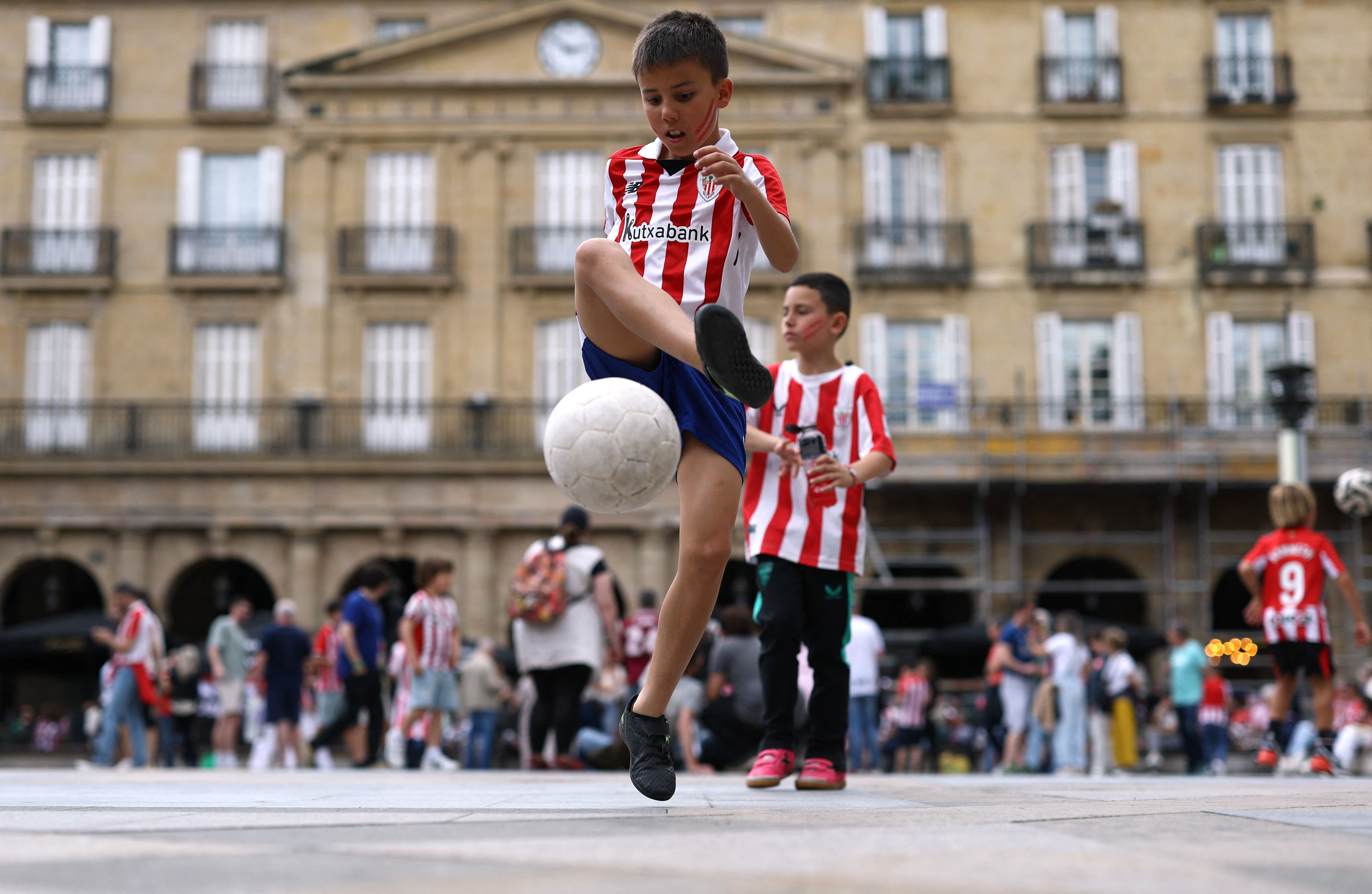 Aching Bones in Growing Athletes