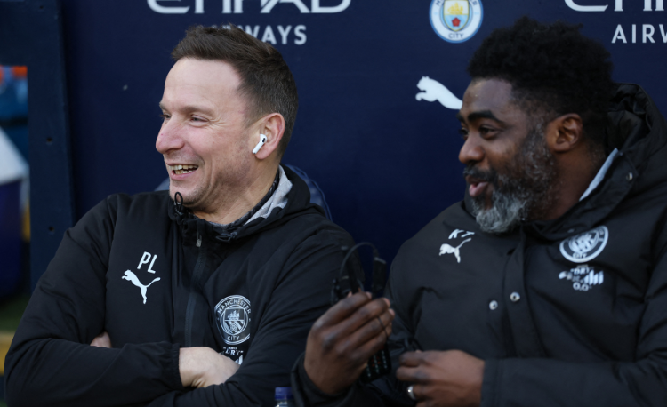 7 ways to be a good assistant coach