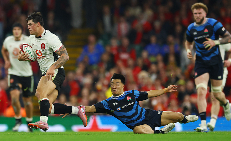 Create more space for your speedy wingers